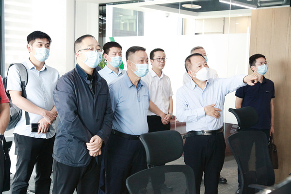 海南省政協副主席、民進海南省委會主委史貽云到秦創原陜西環保集團創新中心調研